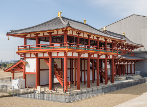 完成した東楼 北東方向から