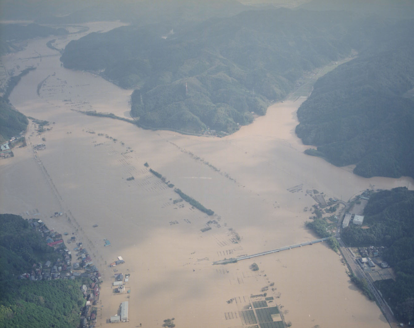志高・久田美付近