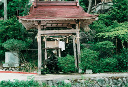 ５．越前竹原弁財天の水（上志比村）