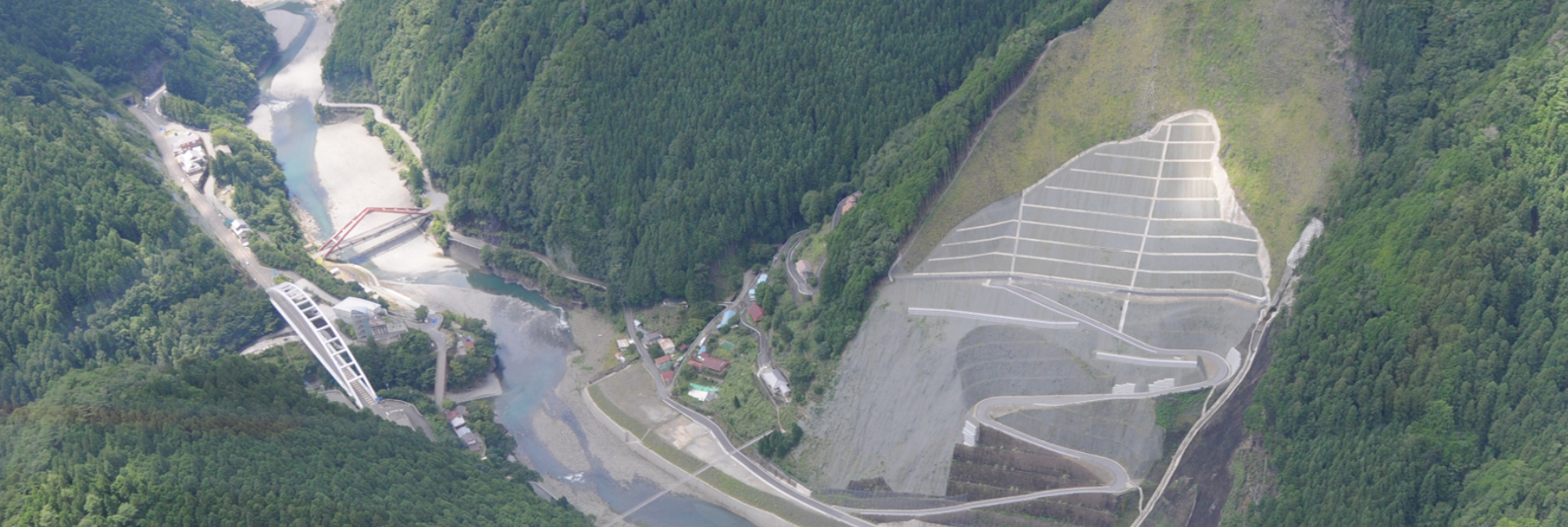 ダムの画像
