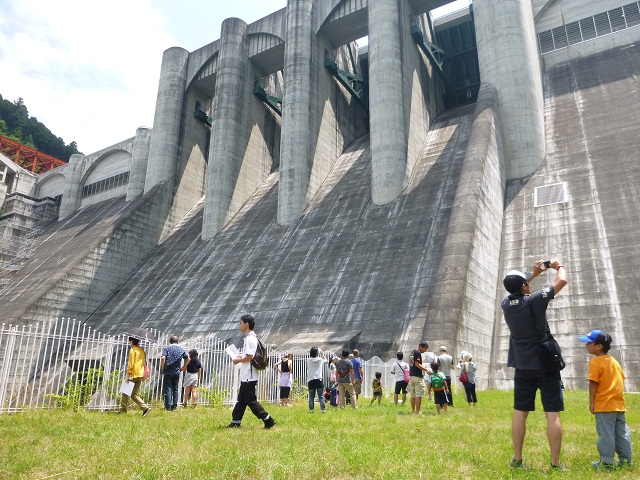 ����26�N�x�̑��_�����w��ʐ^