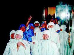 ���J�̌��R�[�i�[