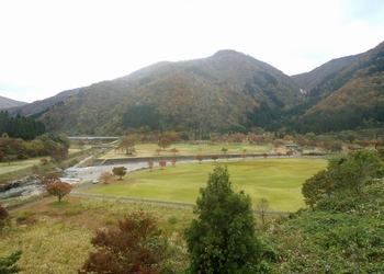 �������� �S�i