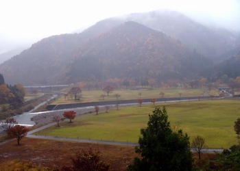 �������� �S�i