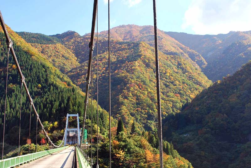 �ᐶ�q�勴��