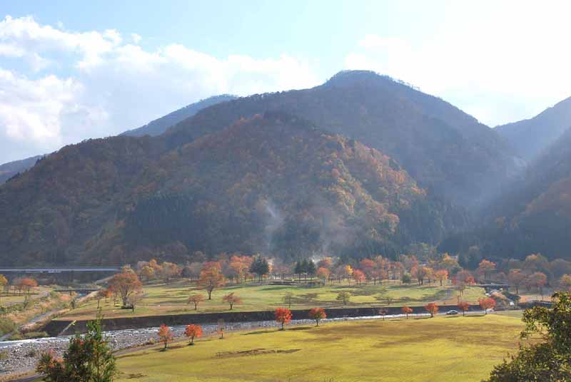 �������� �S�i