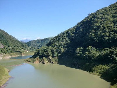 �ᐶ�q�勴��