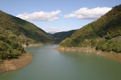 �ᐶ�q�勴��