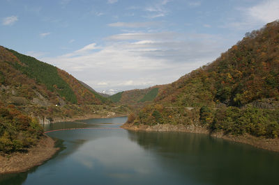 �ᐶ�q�勴��