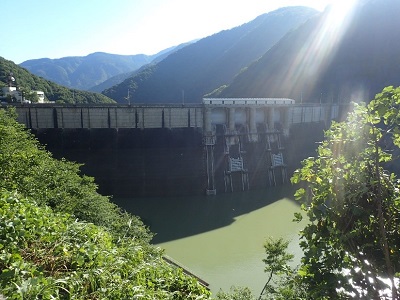 ���R���w�ʐ^�R