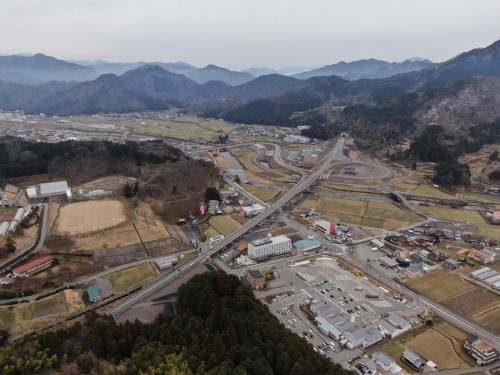 八鹿日高道路