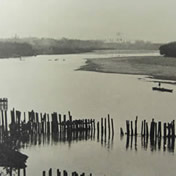 「大和川より浅香山眺望 堺大観」<br>【明治時代】