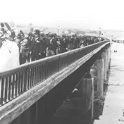 明治橋渡り初め<br>【昭和9年頃】