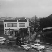 大和川堤防より長瀬川<br>【昭和40年】