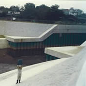 出口広げ、水はけを良くした<br>(西除川合流点)