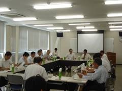 平成24年8月7日（火）　平成24年度 第１回 淀川河川公園中流左岸域地域協議会